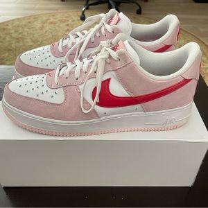 Men’s Nike Air Force One Valentines Day, size 12